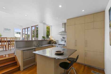 Photo of property in 26 Kano Street, Karori, Wellington, 6012