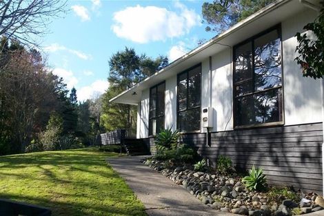 Photo of property in 39 Kay Road, Swanson, Auckland, 0614