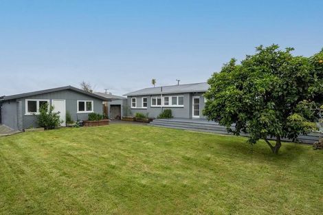 Photo of property in 6 Heath Street, St Andrews, Hamilton, 3200