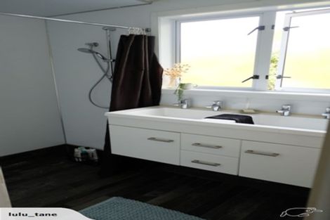 Photo of property in 54 View Road, Hikurangi, 0114