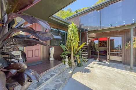 Photo of property in 304 Thames Coast Sh25 Road, Thornton Bay, Thames, 3575