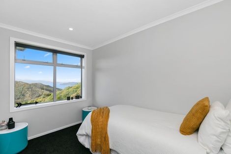 Photo of property in 36 Epic Way, Newlands, Wellington, 6037