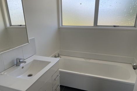 Photo of property in 13c Rangiora Crescent, Wairakei, Taupo, 3332