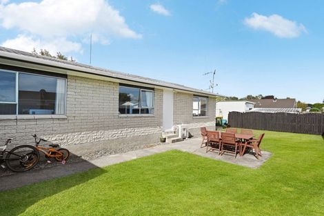 Photo of property in 11a Knightsbridge Place, Dinsdale, Hamilton, 3204