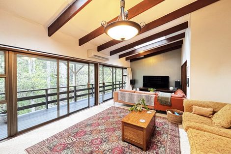 Photo of property in 20 Langstone Place, Chatswood, Auckland, 0626