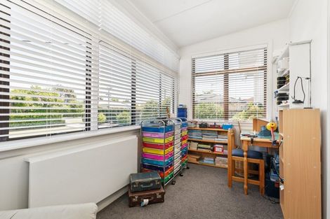 Photo of property in 9 Garrison Street, Carterton, 5713