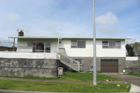 Photo of property in 40 Gold Street, Waitara, 4320