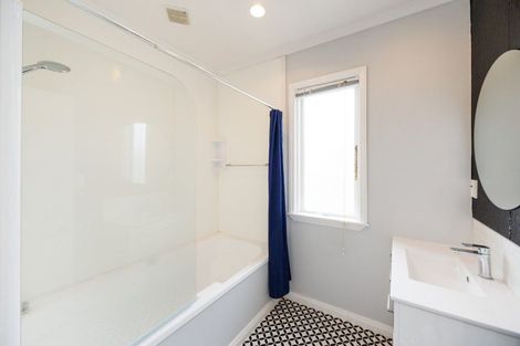 Photo of property in 172 Monrad Street, Highbury, Palmerston North, 4412