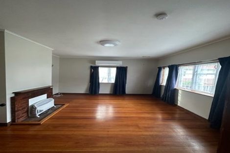 Photo of property in 69 Bell Road, Waiwhetu, Lower Hutt, 5010