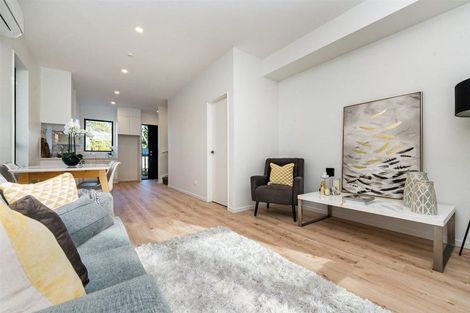 Photo of property in 3/22 Takapu Street, Henderson, Auckland, 0612