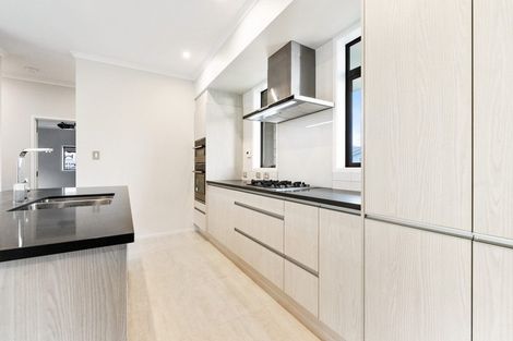 Photo of property in 21 Couldrey Crescent, Red Beach, 0932