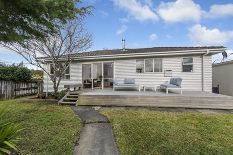 Photo of property in 2a Helga Crescent, Te Atatu Peninsula, Auckland, 0610