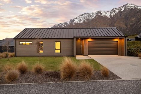 Photo of property in 4 Polperro Court, Jacks Point, Queenstown, 9371