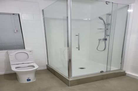 Photo of property in 349 Triangle Road, Massey, Auckland, 0614