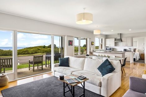 Photo of property in 129b Marine Parade, Mount Maunganui, 3116