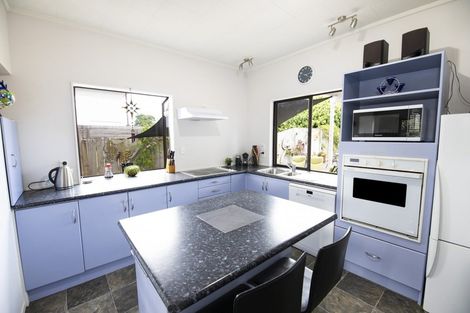 Photo of property in 426 Main North Road, Bay View, Napier, 4104