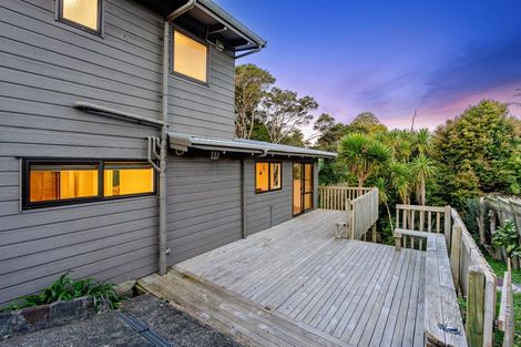 Photo of property in 2/104 Ocean View Road, Northcote, Auckland, 0627