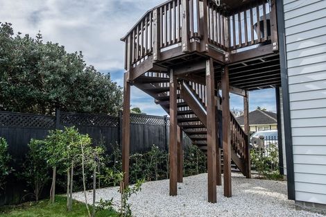 Photo of property in 1/90 Gloria Avenue, Te Atatu Peninsula, Auckland, 0610