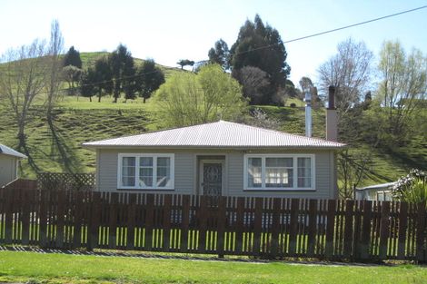 Photo of property in 29 Goldfinch Street, Taihape, 4720
