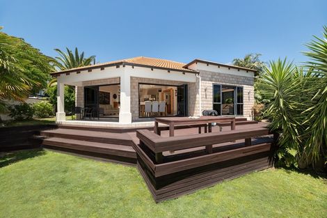 Photo of property in 2 Eyres Place, Ohauiti, Tauranga, 3112