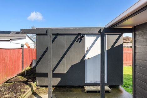 Photo of property in 20 Colonial Place, Kelvin Grove, Palmerston North, 4414