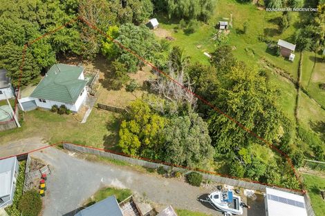 Photo of property in 15 Bays Road, Orere Point, 2585