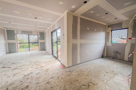 Photo of property in 309 Massey Road, Mangere East, Auckland, 2024