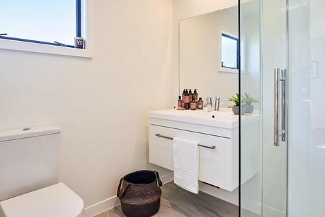 Photo of property in 7 Ridvan Grove, Ngaio, Wellington, 6035