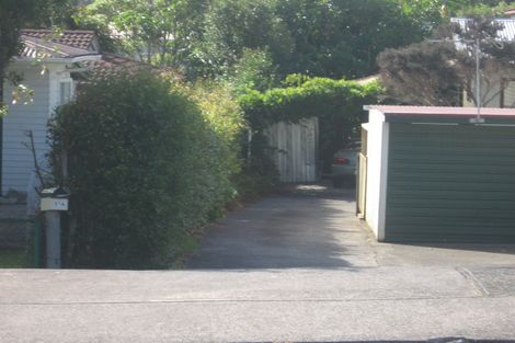 Photo of property in 2/50 College Road, Northcote, Auckland, 0627