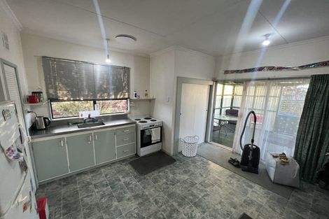 Photo of property in 20 Mako Mako Road, Levin, 5510