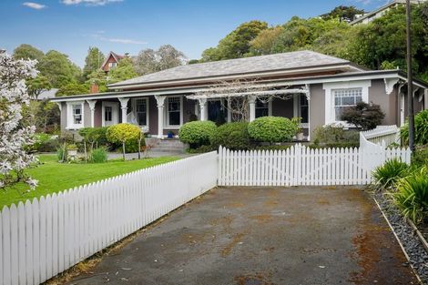 Photo of property in 37 Middleton Road, Kew, Dunedin, 9012