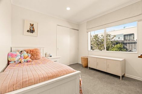 Photo of property in 151 Evans Road, Papamoa Beach, Papamoa, 3118