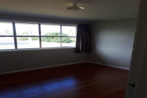 Photo of property in 291 Shakespeare Street, Leamington, Cambridge, 3432