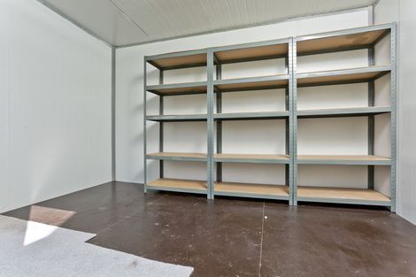 Photo of property in 52a Sunnyside Road, Sunnyvale, Auckland, 0612