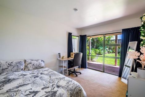 Photo of property in 13 Northern Rata Place, Albany, Auckland, 0632