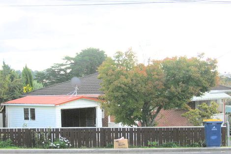 Photo of property in 245 Forest Hill Road, Waiatarua, Auckland, 0612