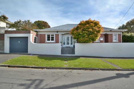Photo of property in 2 Mcgeorge Avenue, Mornington, Dunedin, 9011