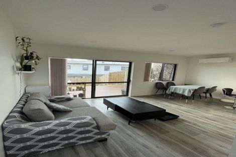 Photo of property in 134e Tiriwa Drive, Massey, Auckland, 0614