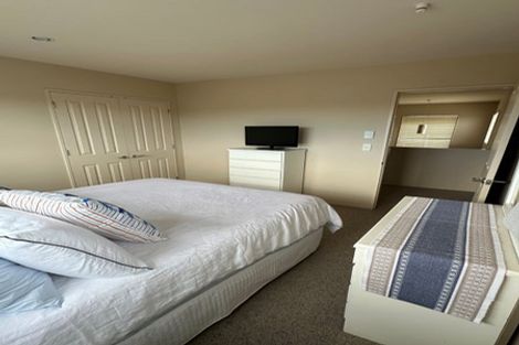 Photo of property in 11 Milford Street, Aotea, Porirua, 5024