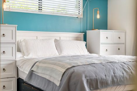 Photo of property in 12 Transom Close, Whitby, Porirua, 5024