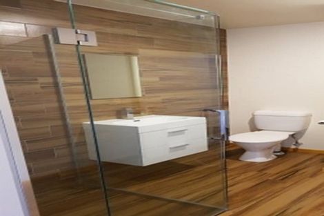 Photo of property in 1/29 John Court Street, Birkenhead, Auckland, 0626