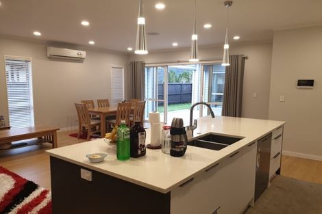 Photo of property in 195 Matua Road, Kumeu, 0810