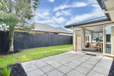 Photo of property in 7 Casa Blanca Lane, Burwood, Christchurch, 8083