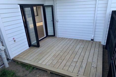 Photo of property in 20f South Street, Papakura, 2110