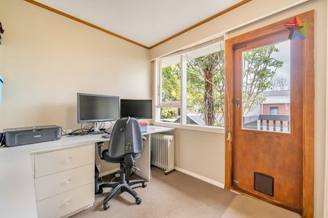 Photo of property in 98b Manuka Street, Stokes Valley, Lower Hutt, 5019