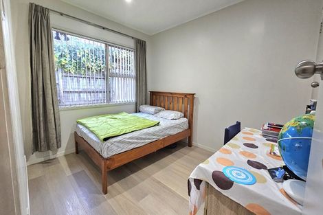 Photo of property in 3/96 Titirangi Road, New Lynn, Auckland, 0600