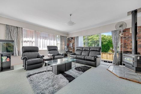 Photo of property in 6 Pegler Drive, Howick, Auckland, 2014