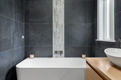 Photo of property in 222 Edgeware Road, Edgeware, Christchurch, 8013