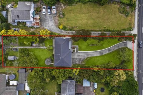 Photo of property in 33 Tauhinu Road, Greenhithe, Auckland, 0632