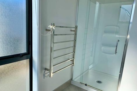 Photo of property in 8 Sidney Wallingford Way, Hobsonville, Auckland, 0616